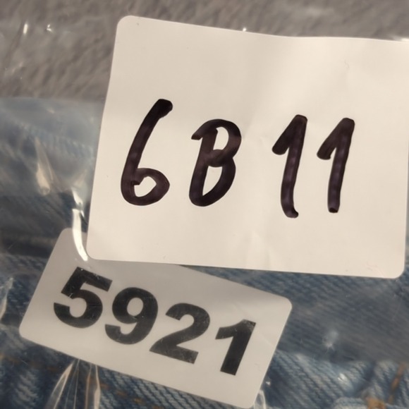 Abercrombie & Fitch 90s Relaxed Jeans Womens 26x30 Blue Light Wash High Rise - Picture 12 of 12